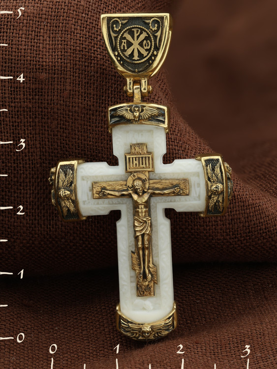 Крест из лимонного золота c бивнем мамонта