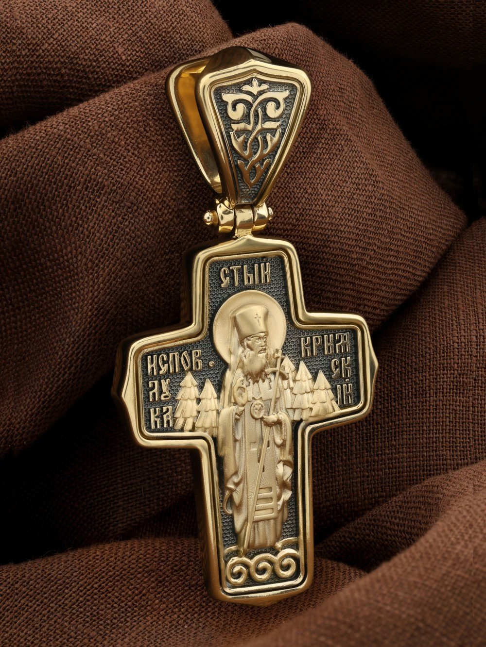 Крест из лимонного золота