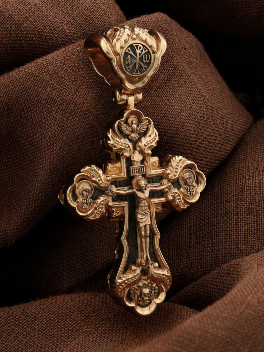 Крест из золота c эбеновым деревом