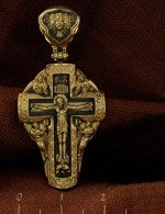Крест из лимонного золота 585 пробы
