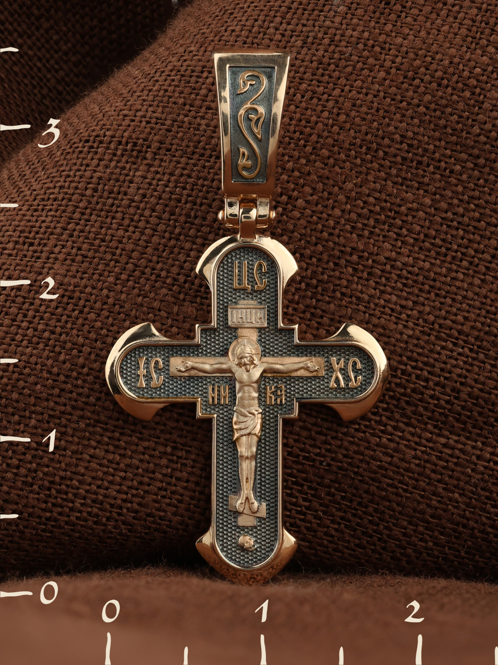 Крест из золота