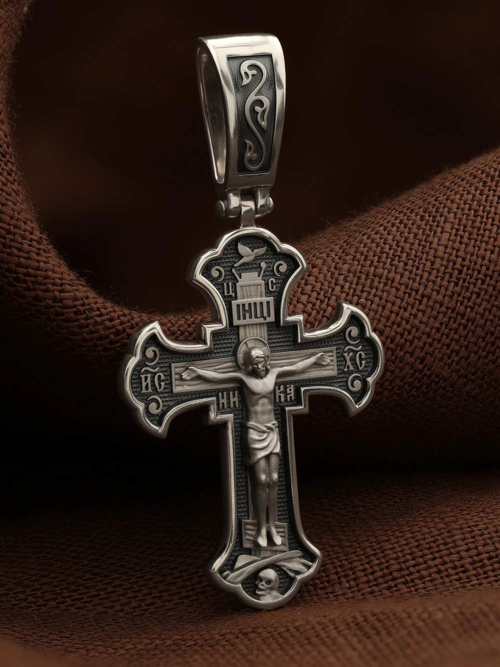 Крест из белого золота