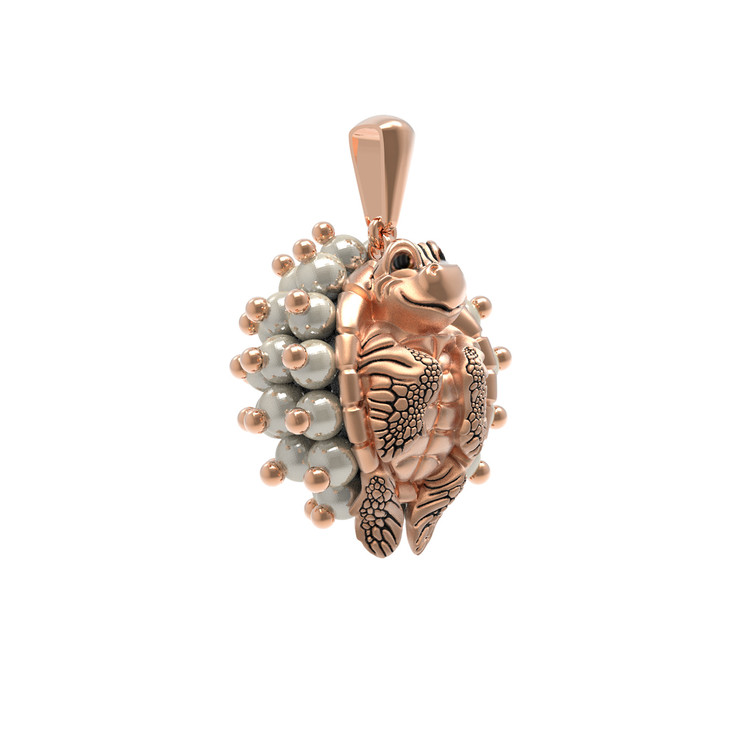 Подвеска из золота c эмалью и жемчугом