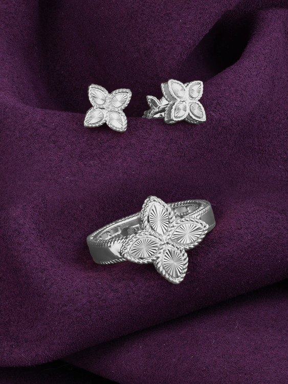 Кольцо из белого золота