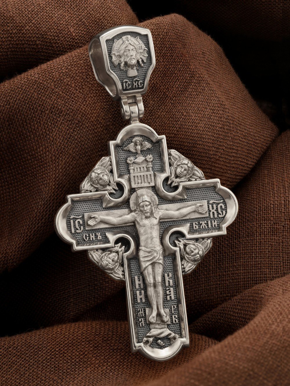 Крест из белого золота