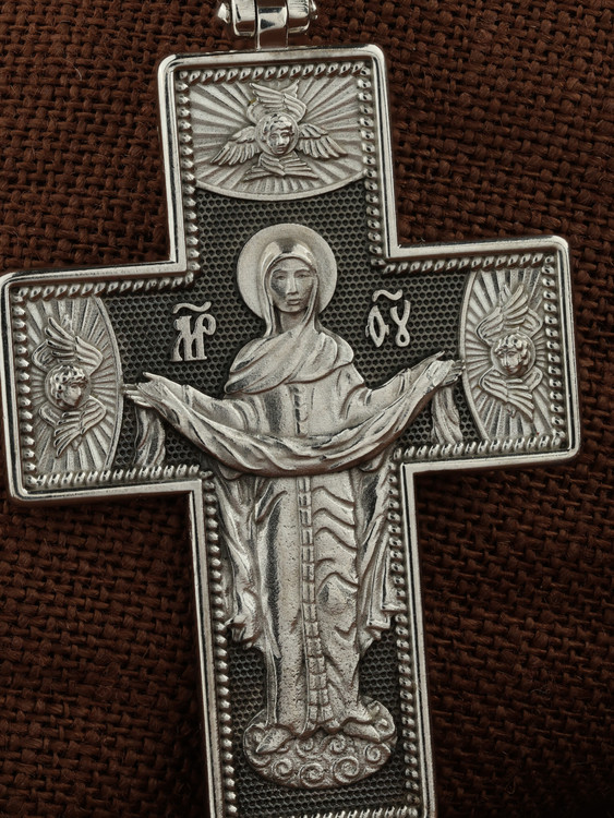 Крест из белого золота