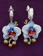 Серьги из белого золота 585 пробы c эмалью