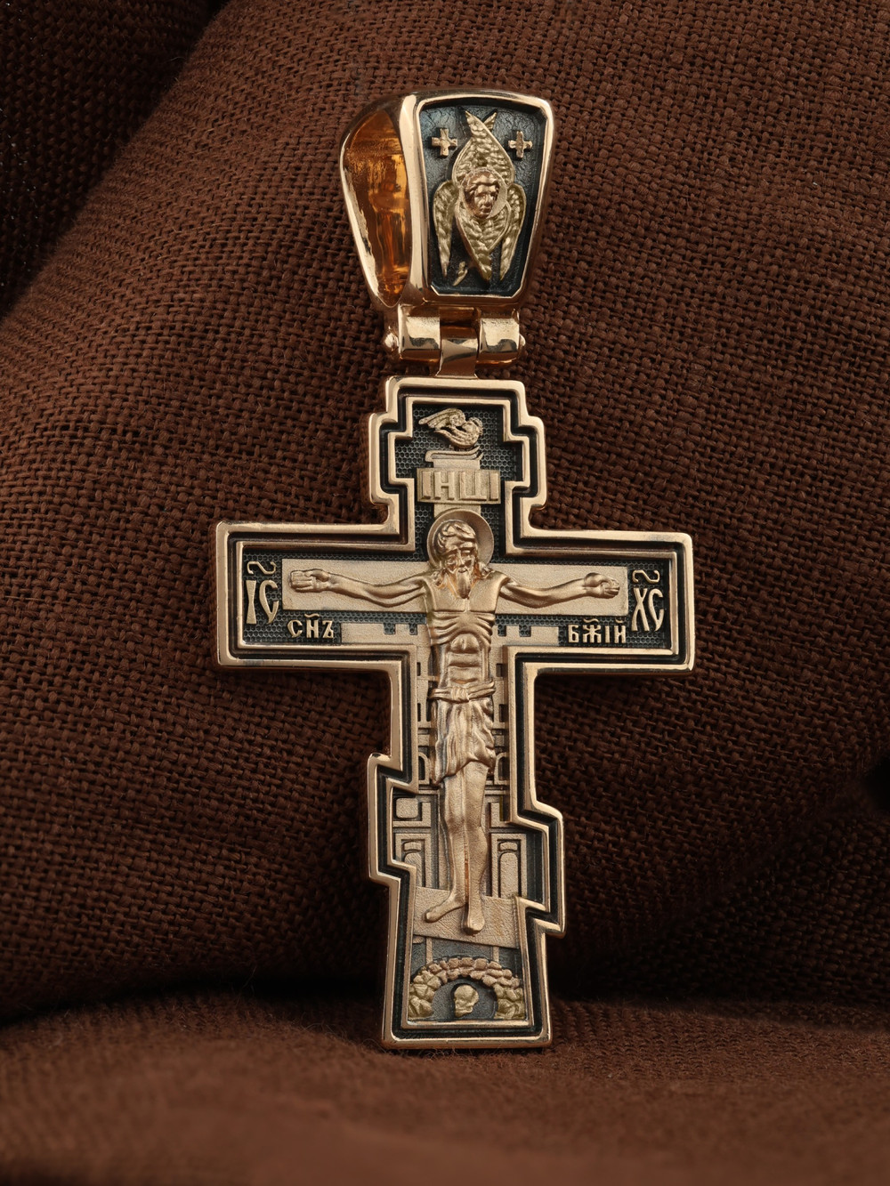 Крест из золота