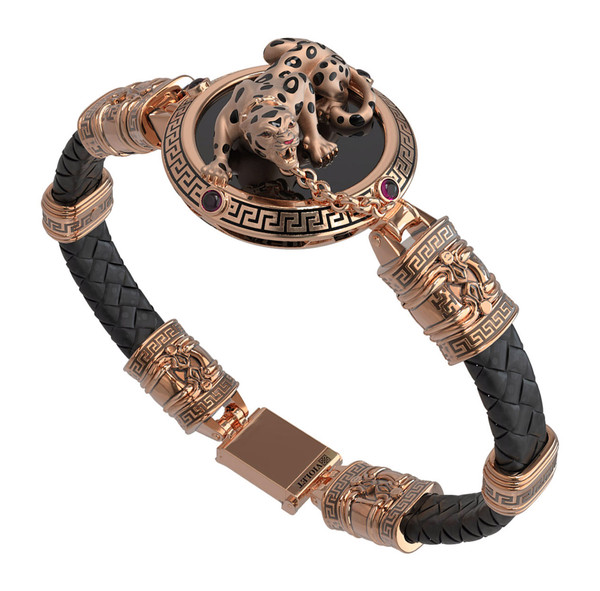 Браслет из золота c эмалью, шнурком, ониксом и рубином