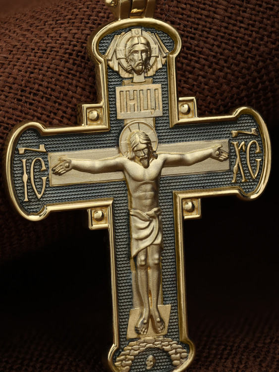 Крест из лимонного золота
