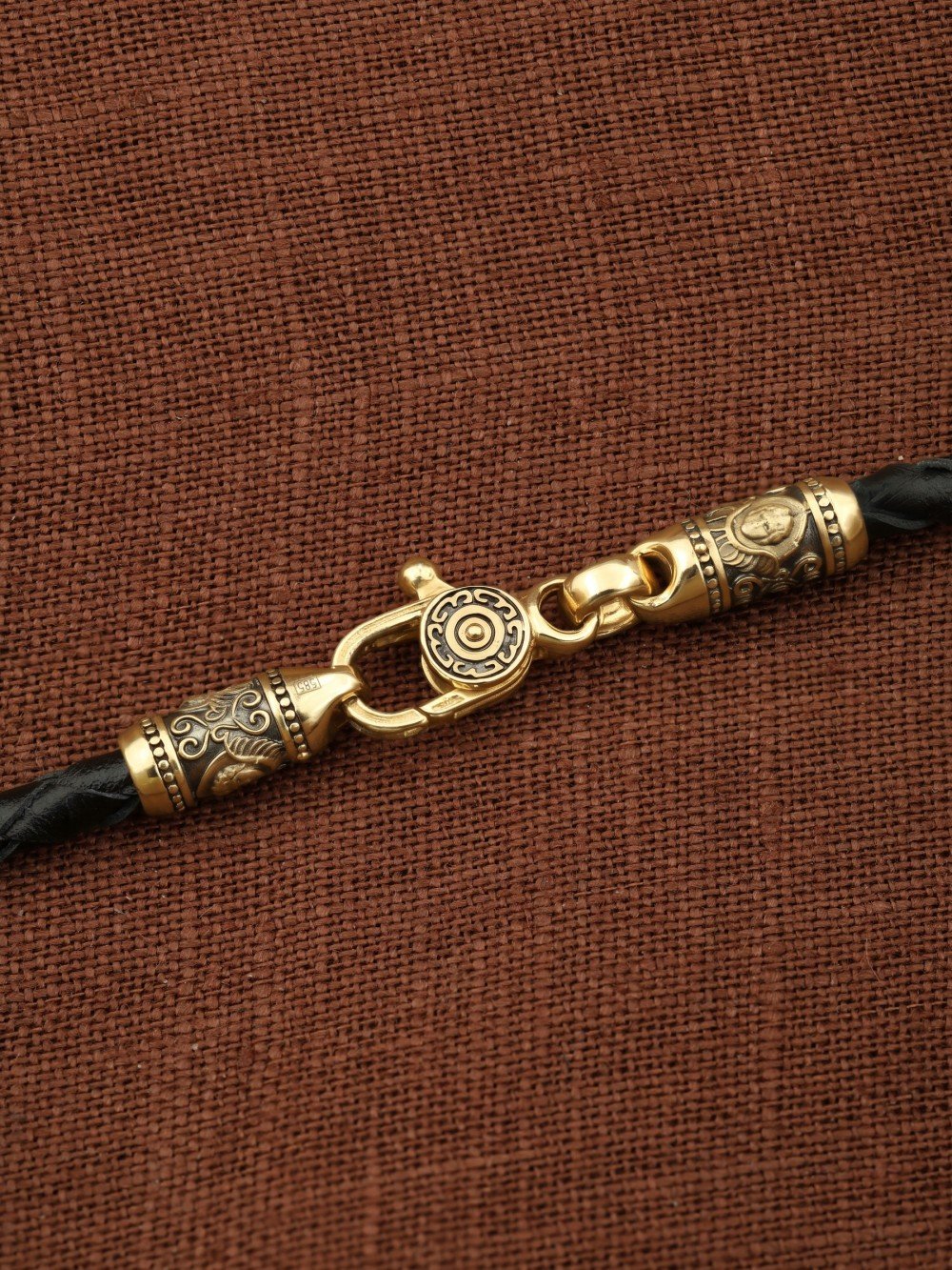 Гайтан из лимонного золота c кожаным шнурком