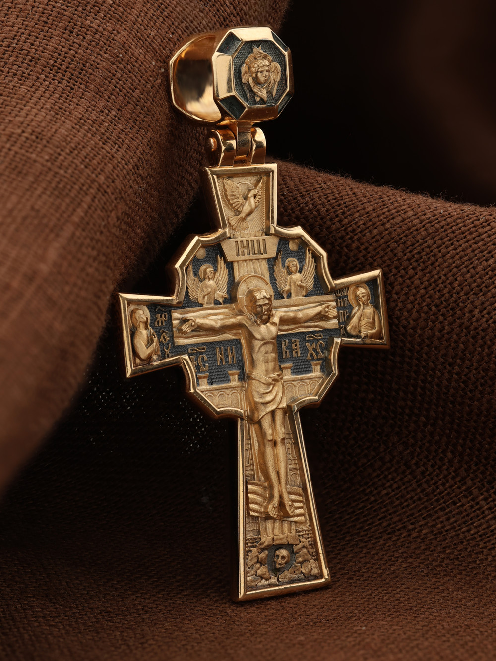 Крест из золота