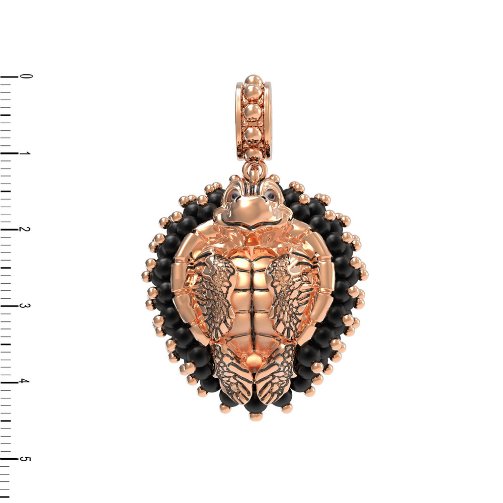 Подвеска из золота c эмалью и ониксом