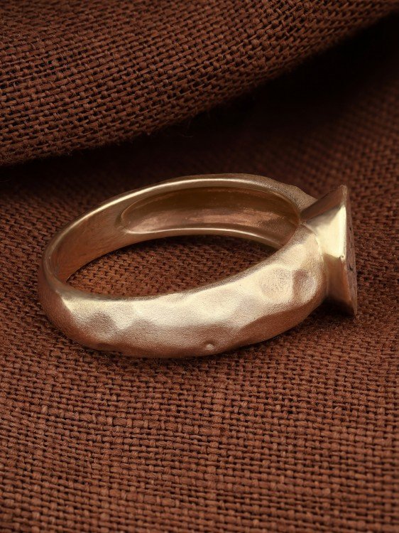 Кольцо из золота