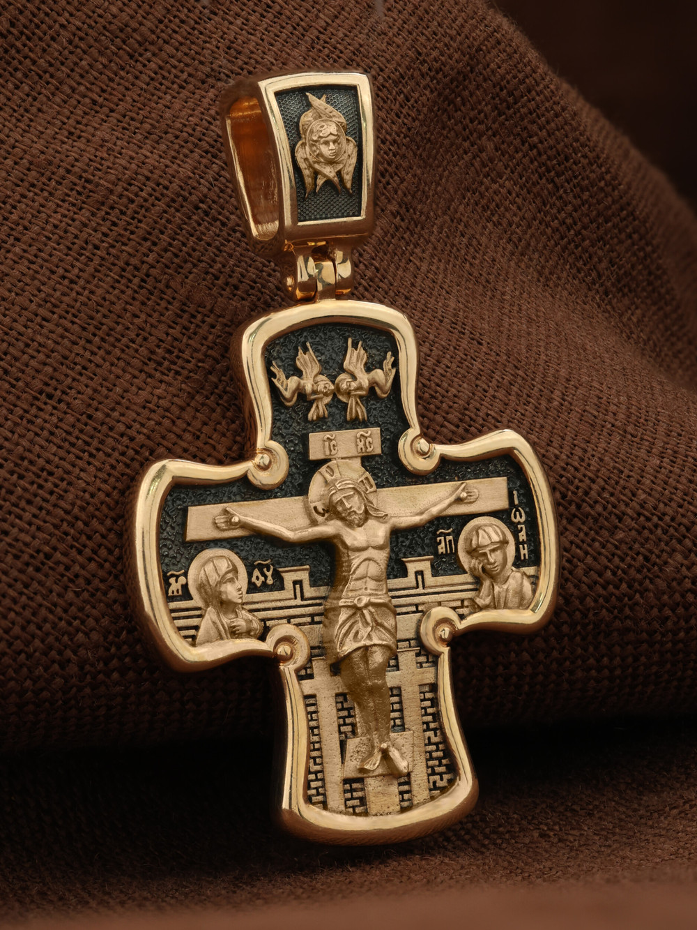 Крест из золота