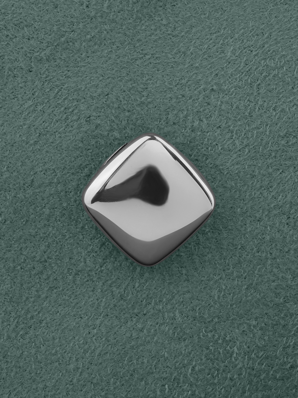 Подвеска из белого золота