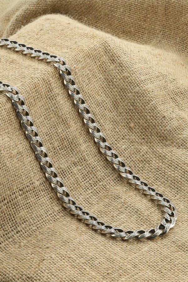 Цепь из серебра c рубином