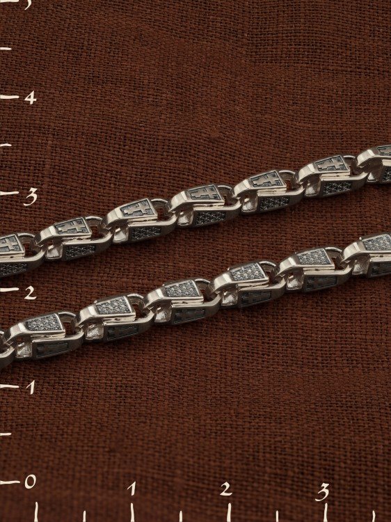 Цепь из белого золота