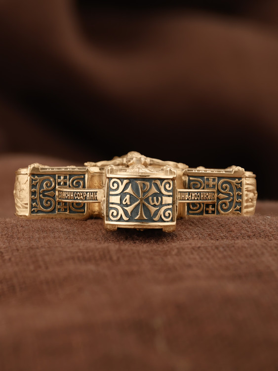 Крест из золота