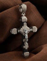 Крест из белого золота 585 пробы c эбеновым деревом