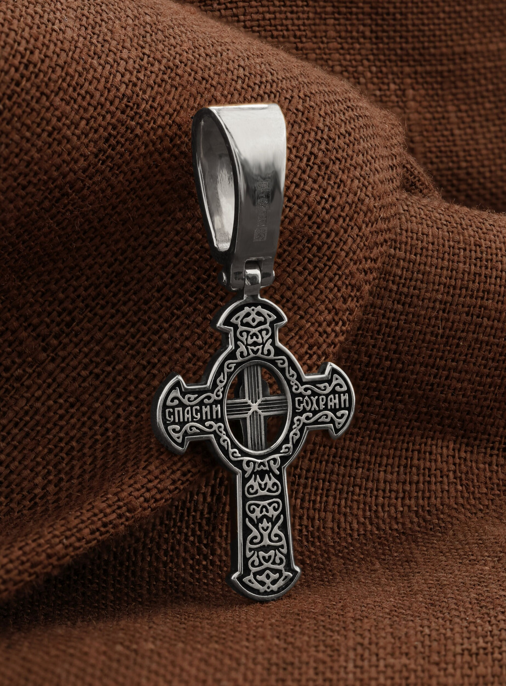 Крест из белого золота