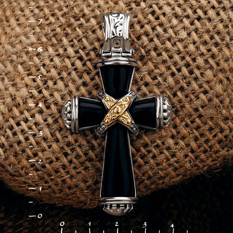 Крест из серебра и золота c ониксом и рубином