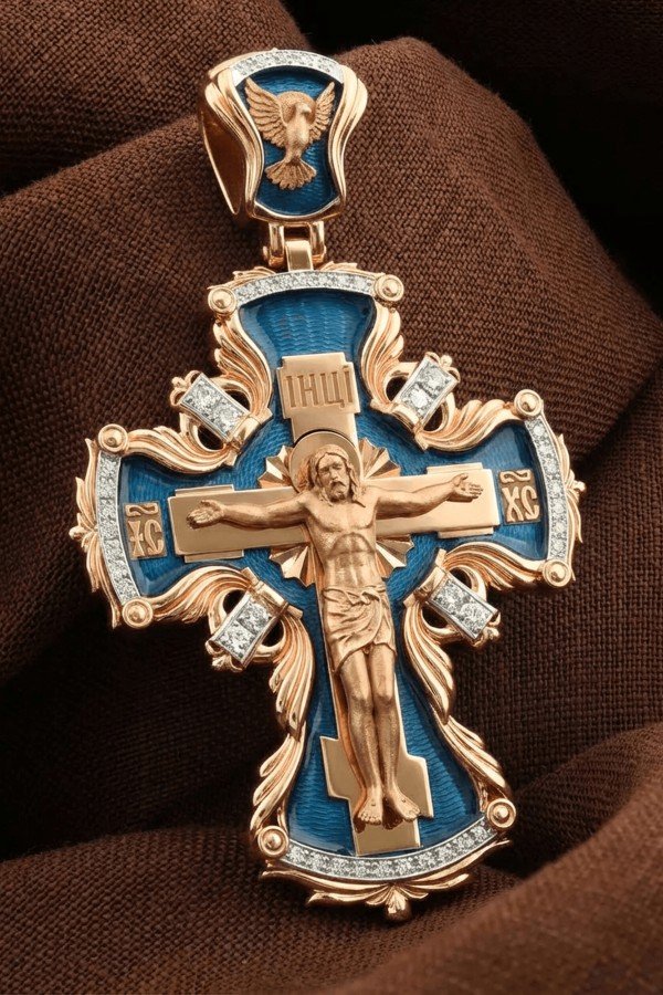 Крест из золота c эмалью и бриллиантами