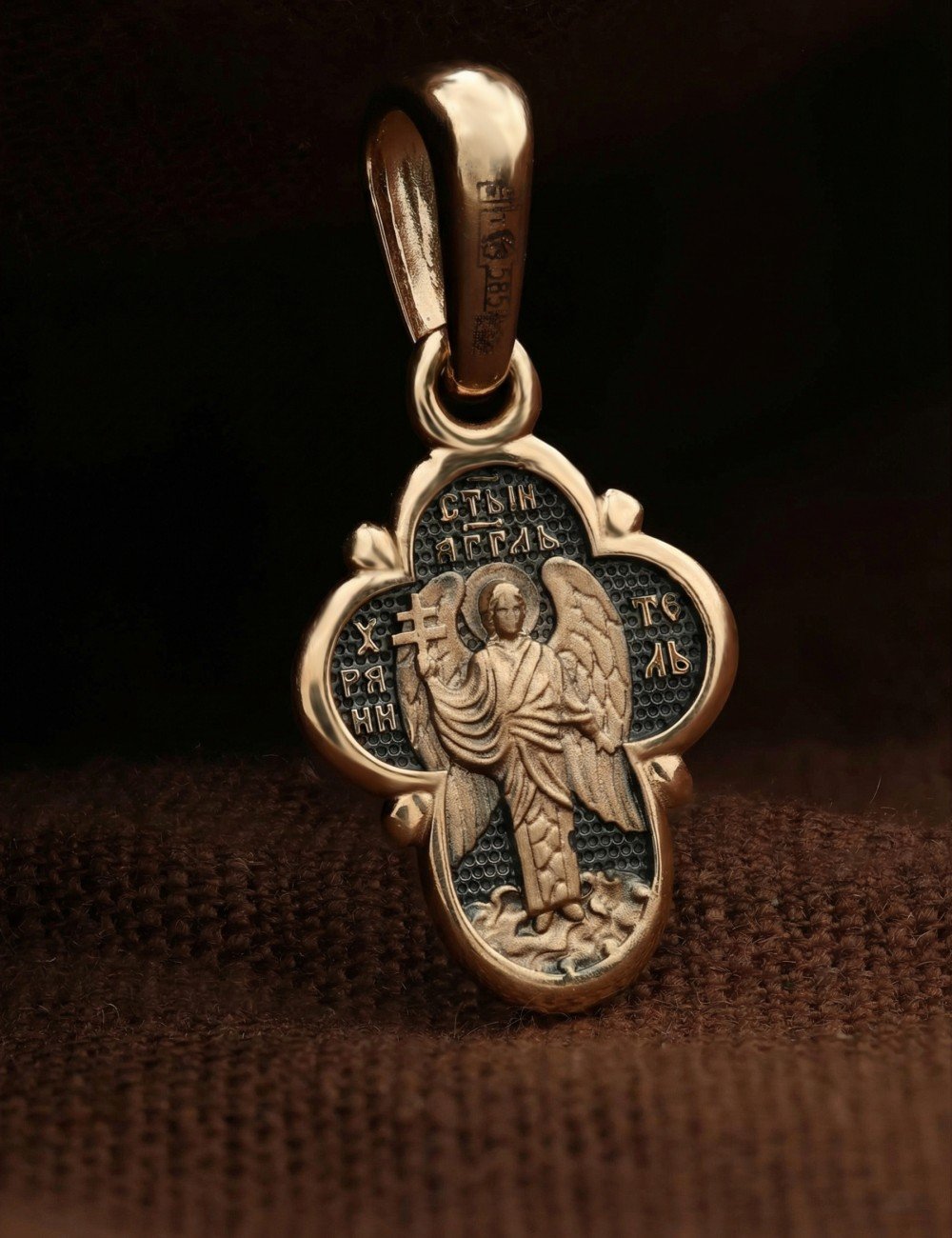 Крест из золота 585 пробы