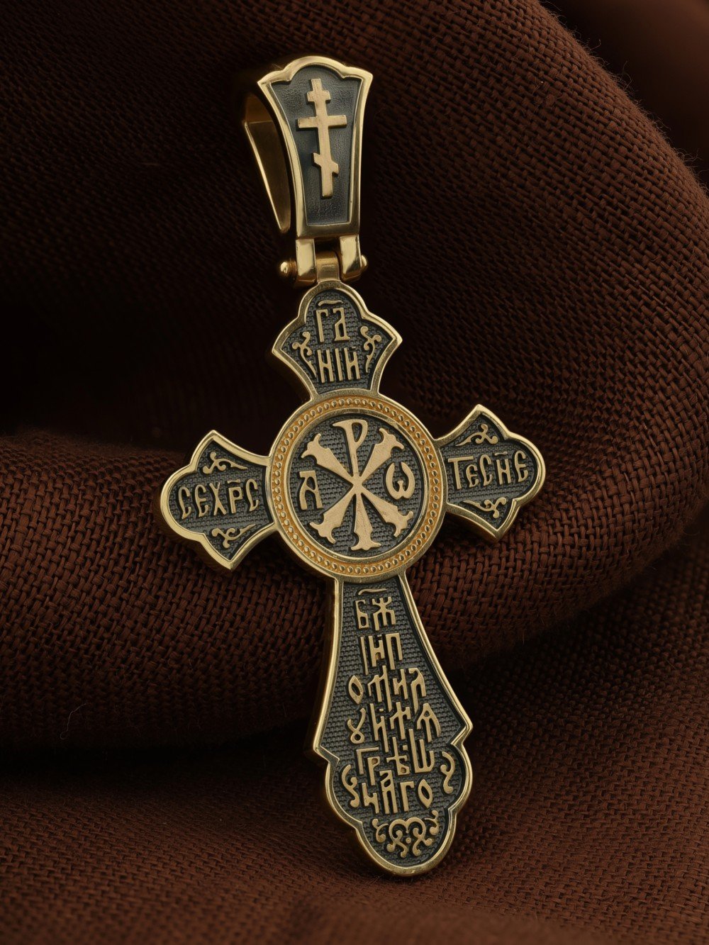 Крест из лимонного золота