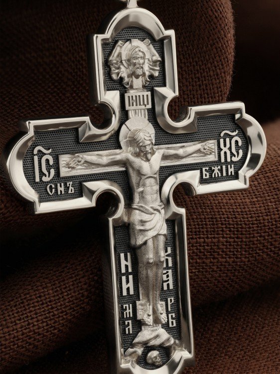 Крест из белого золота