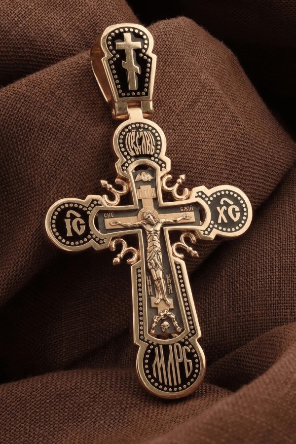 Крест из золота c эмалью