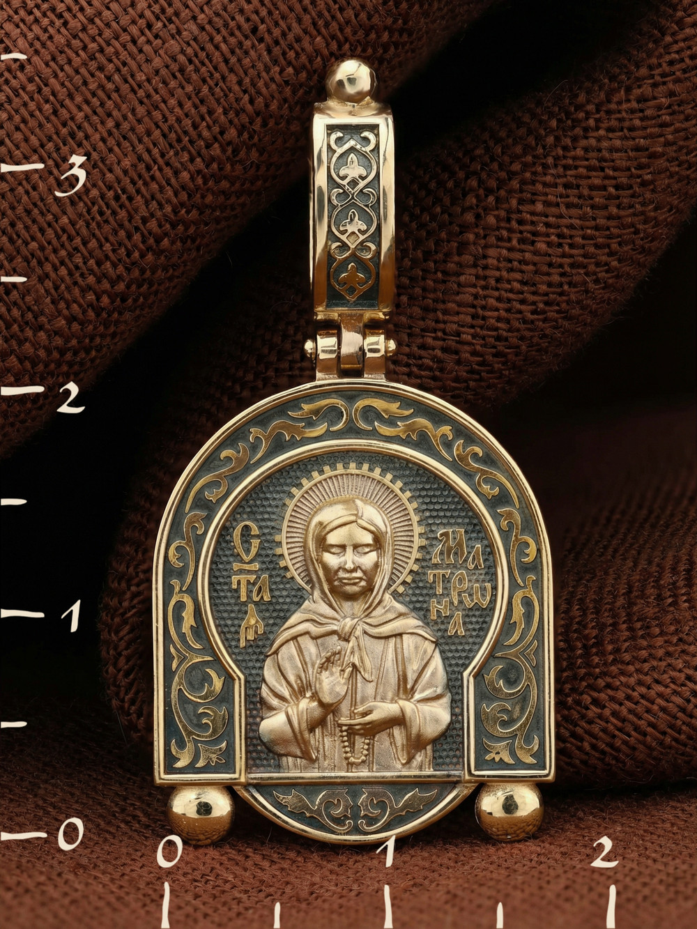 Образок из лимонного золота