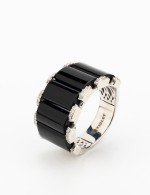 Кольцо из белого золота 585 пробы c бриллиантами и ониксом