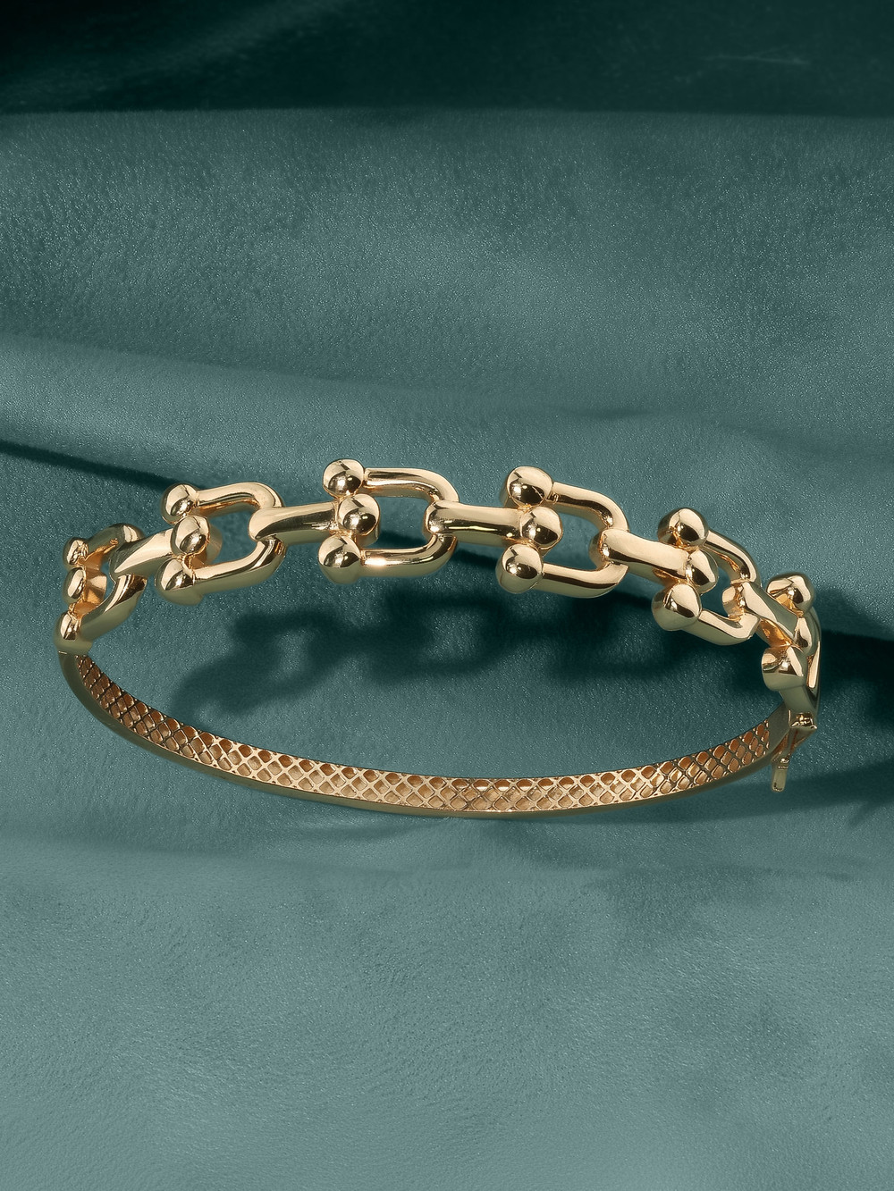 Браслет из золота