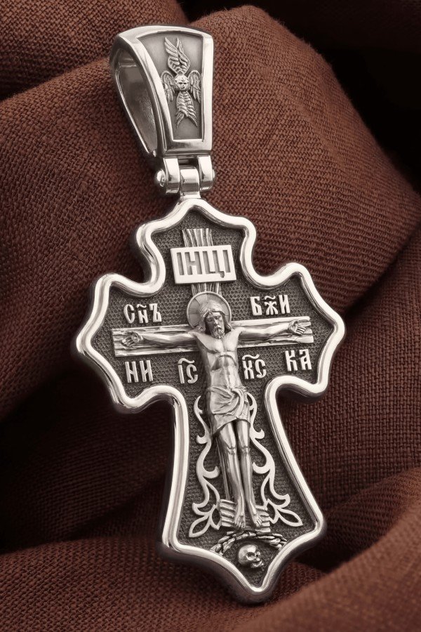 Крест из белого золота