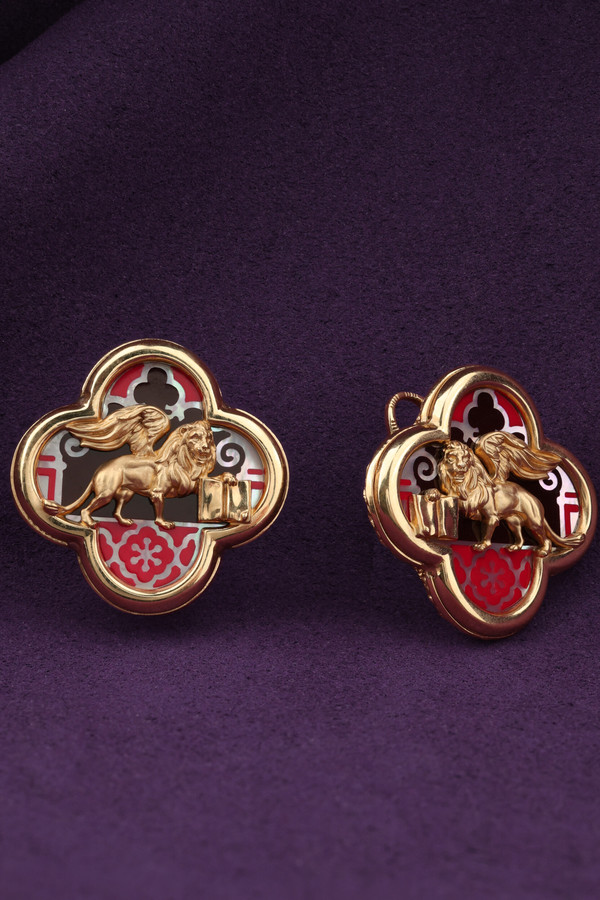 Серьги из золота c эмалью и перламутром