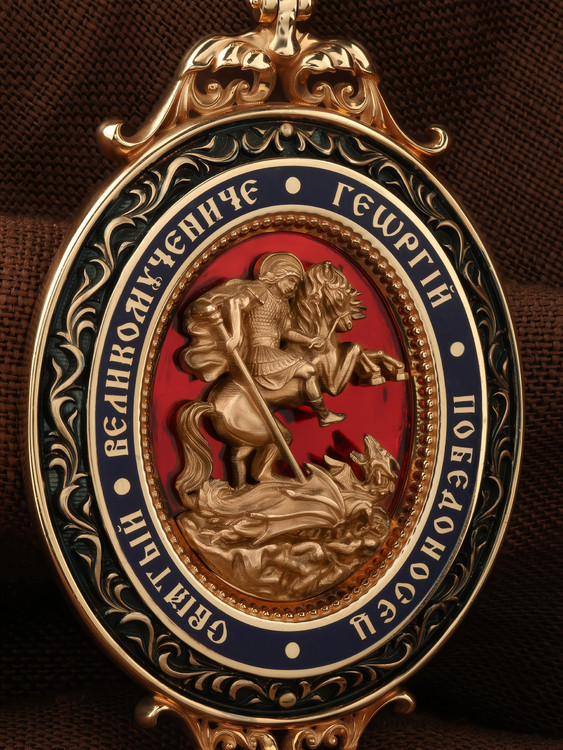 Образок из золота c эмалью