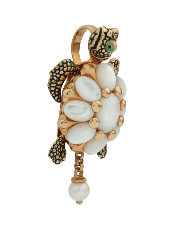 Подвеска из золота c эмалью, жемчугом и перламутром