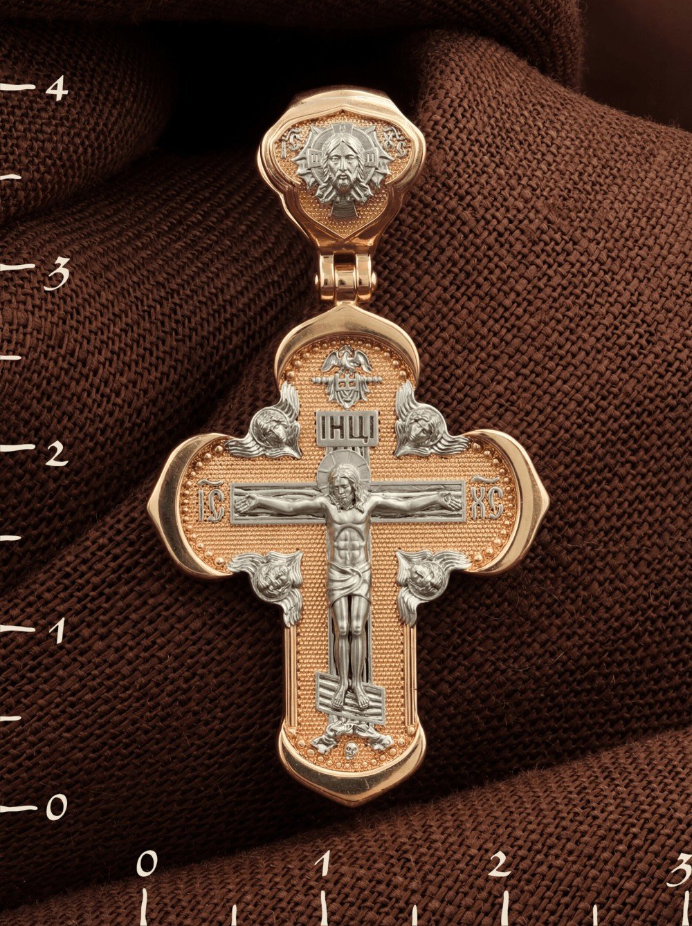 Крест из золота