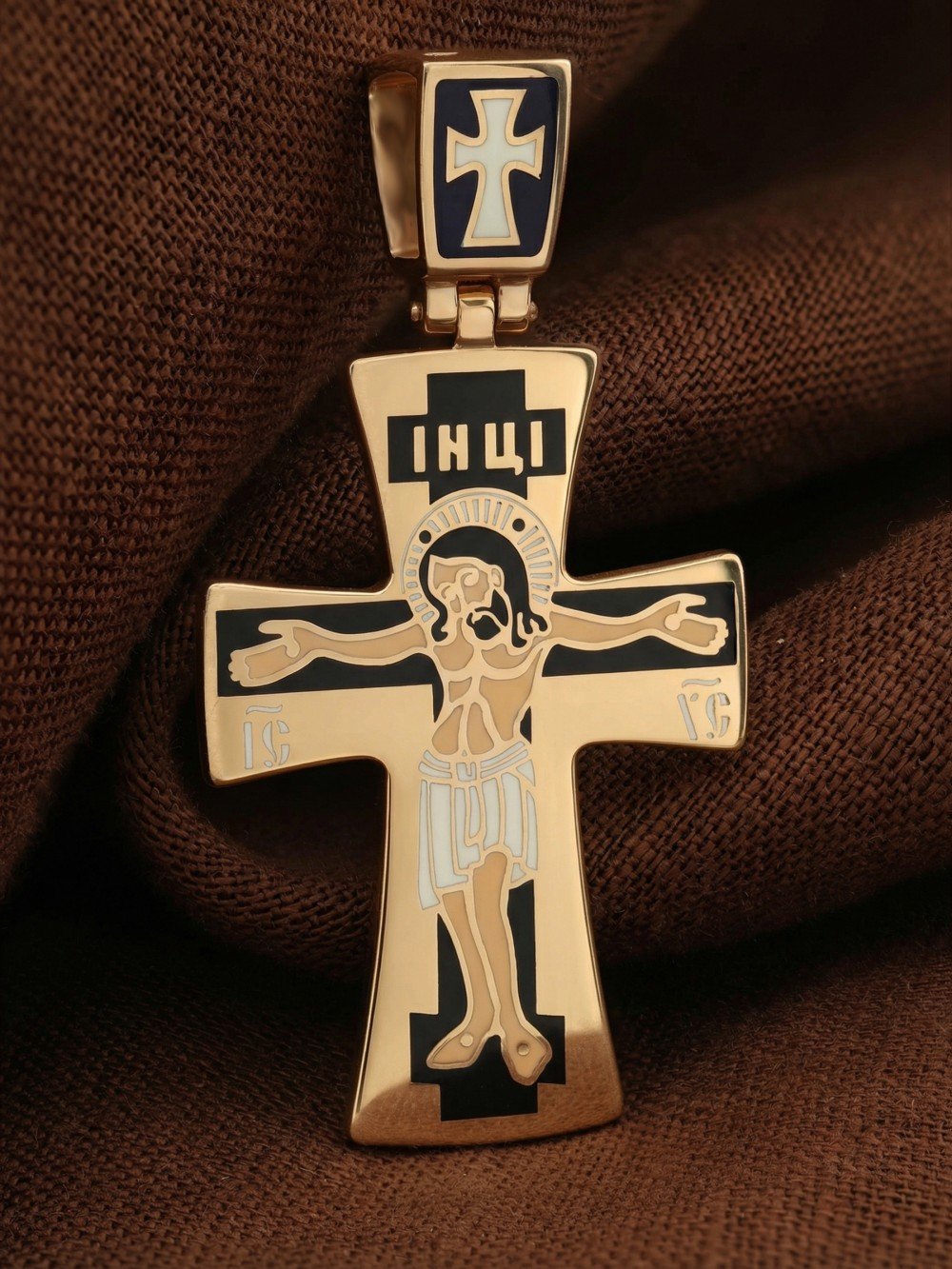 Крест из золота c эмалью