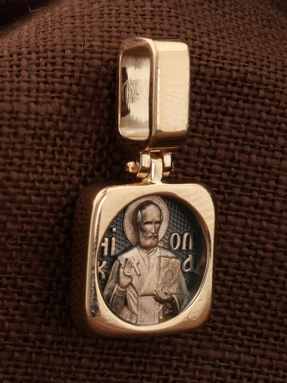 Образок из золота