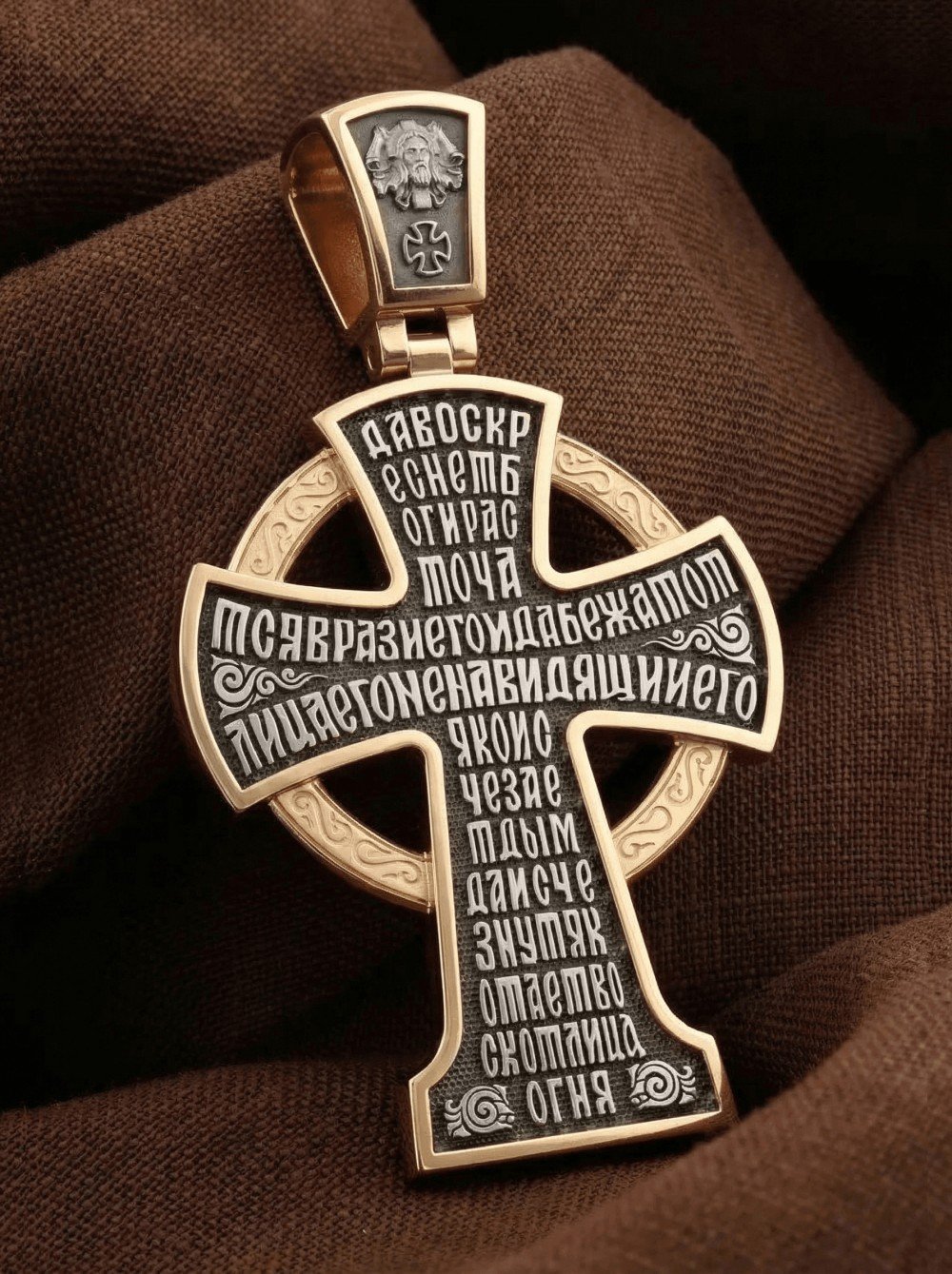 Крест из золота