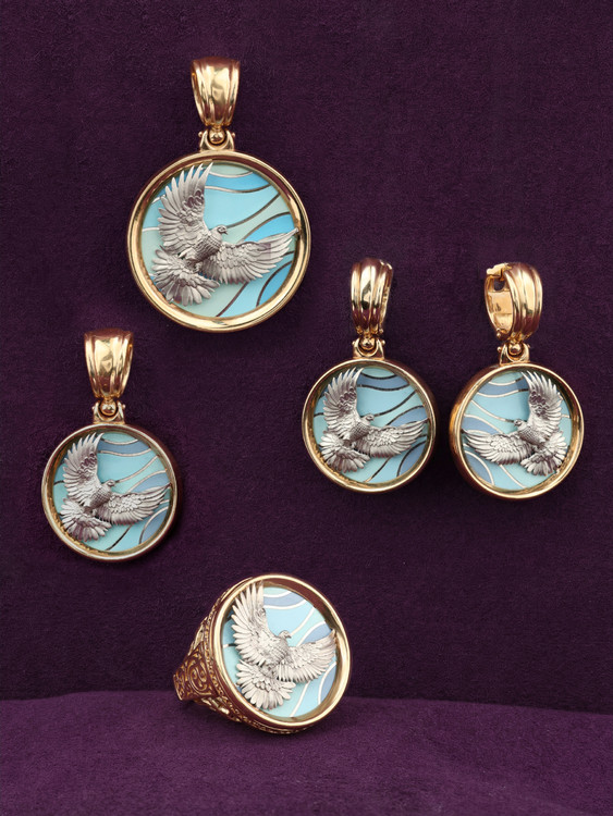 Серьги из золота c эмалью