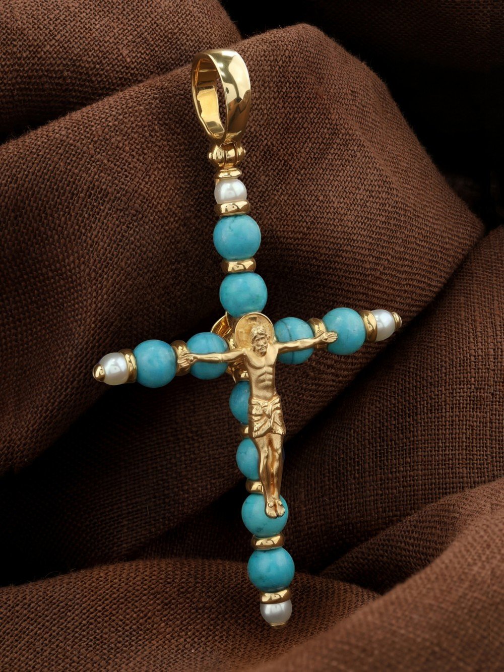 Крест из лимонного золота c жемчугом и бирюзой