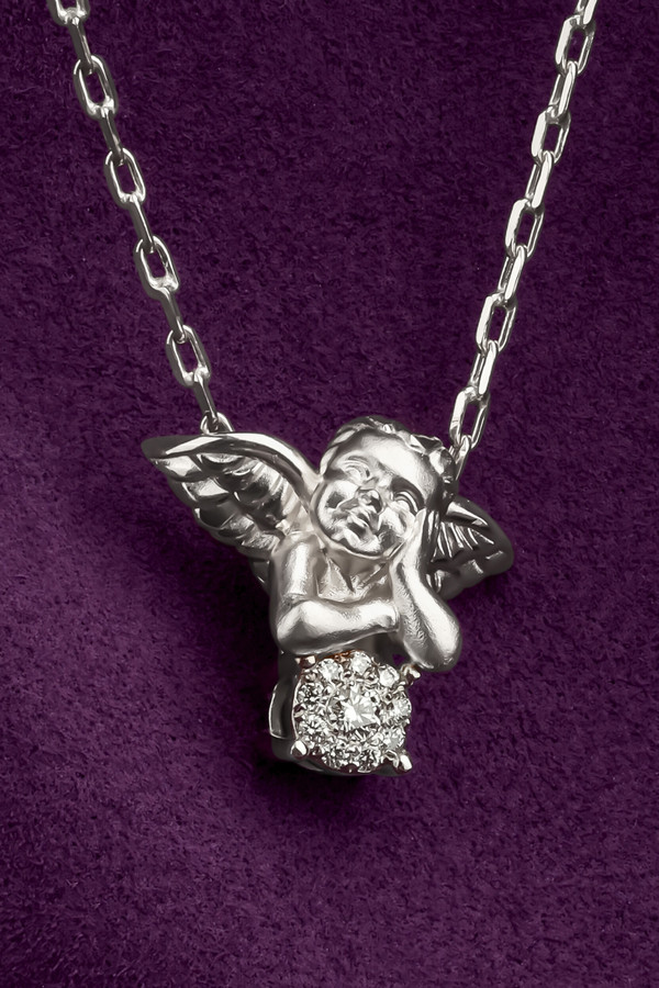 Колье из белого золота c бриллиантами