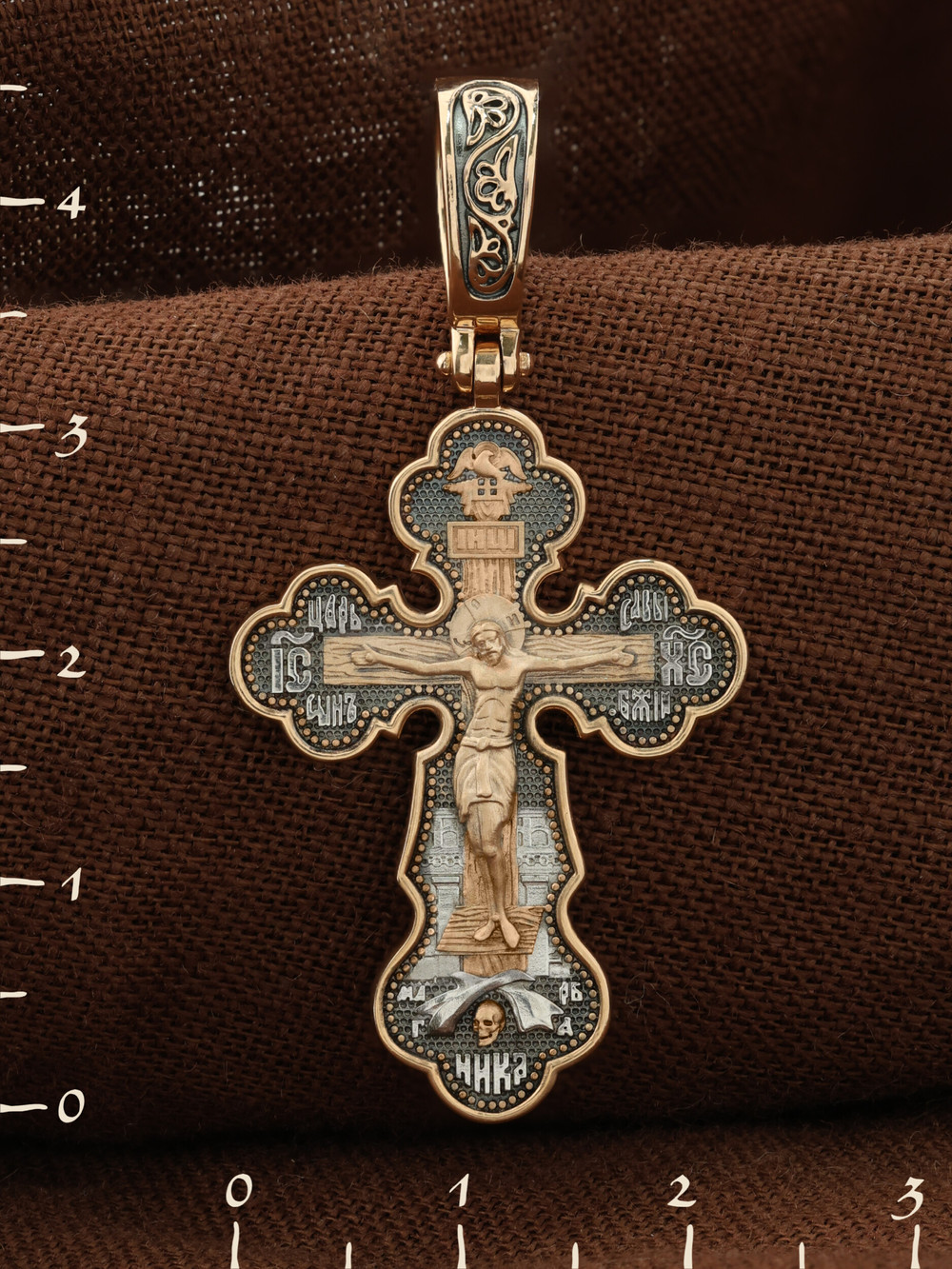 Крест из золота