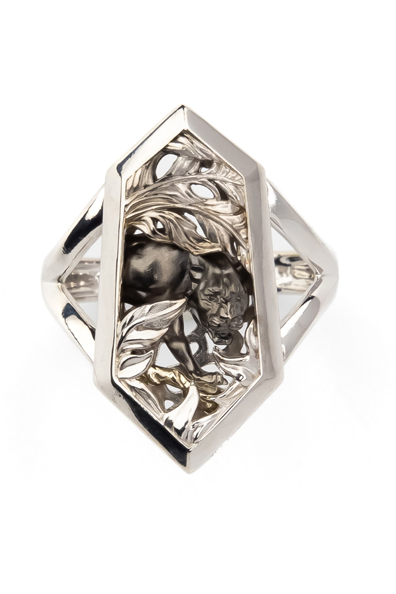 Кольцо из белого золота