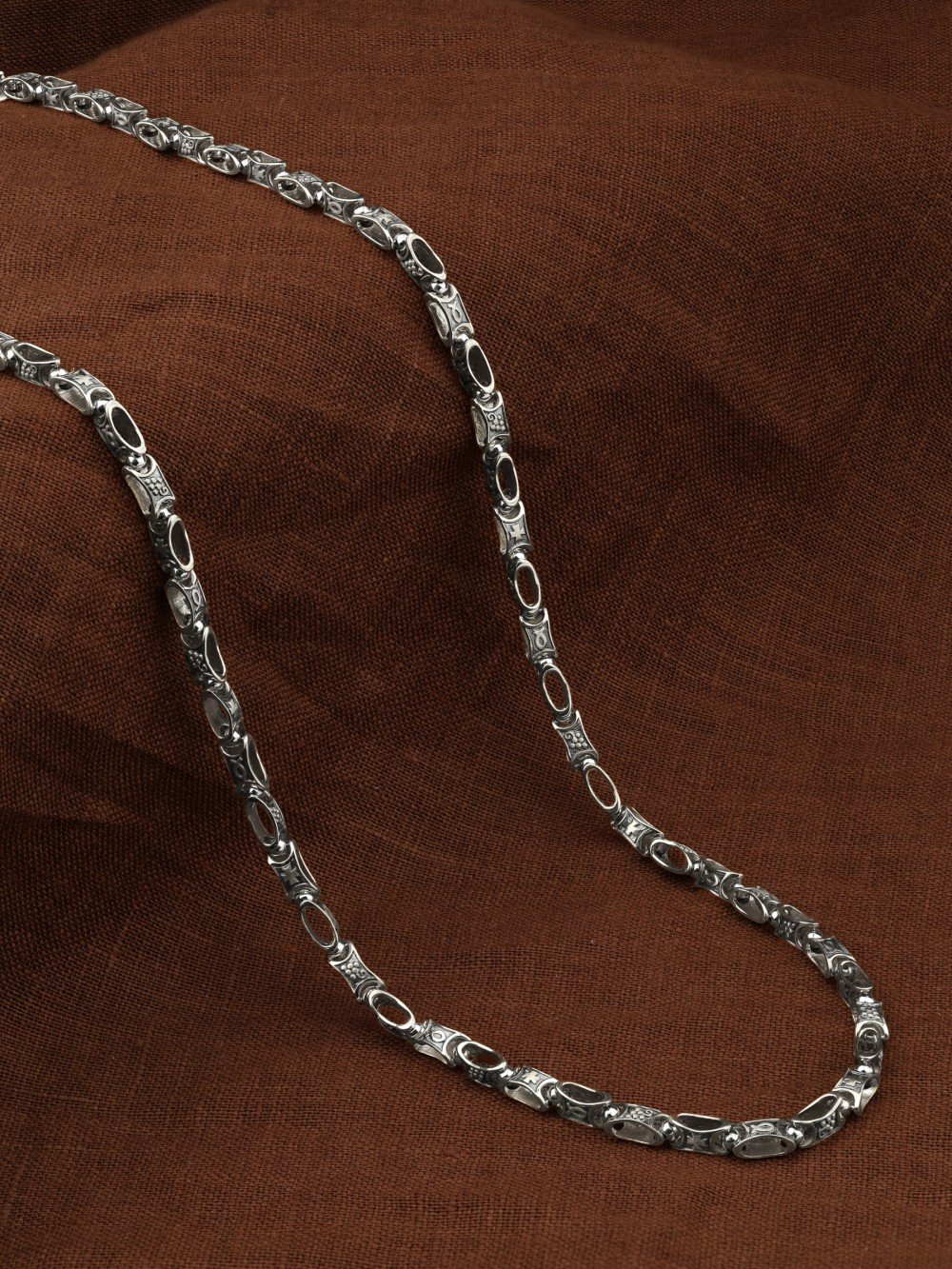 Цепь из белого золота