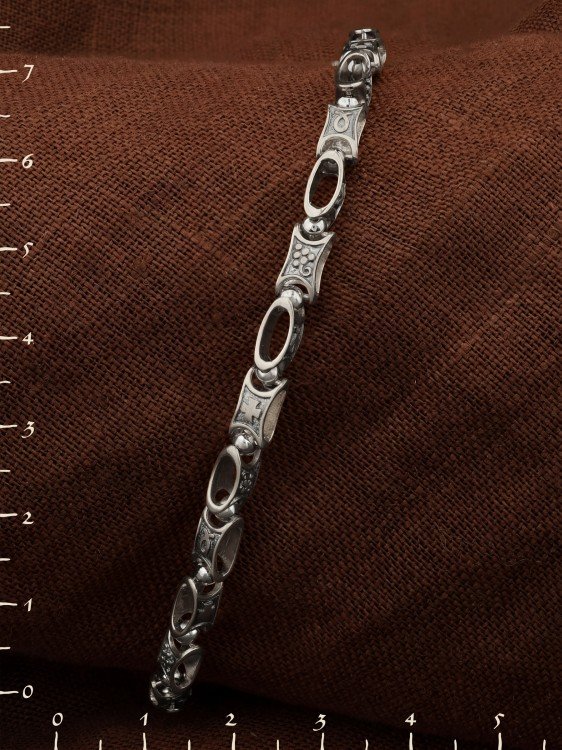 Браслет из белого золота