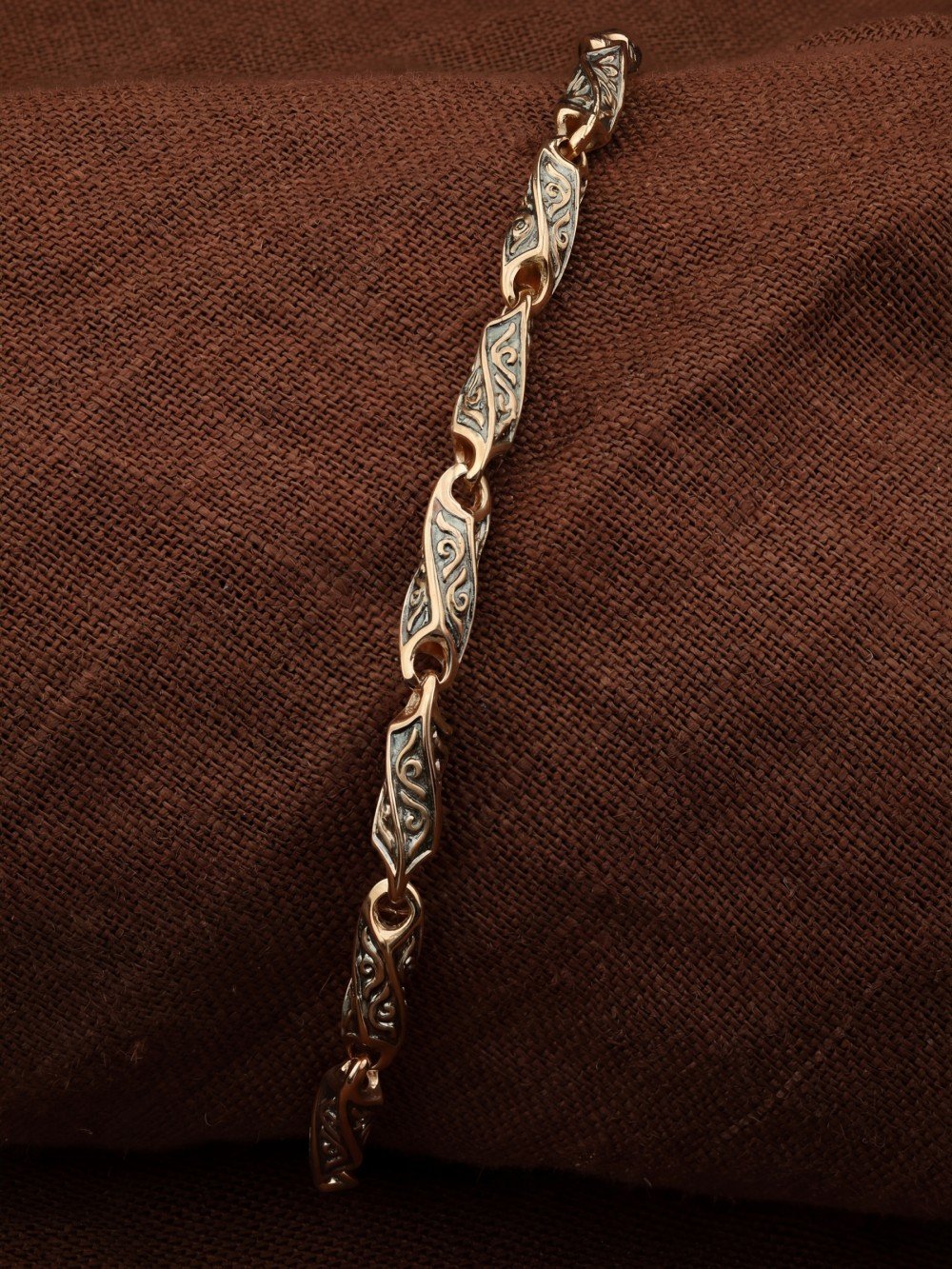 Браслет из золота